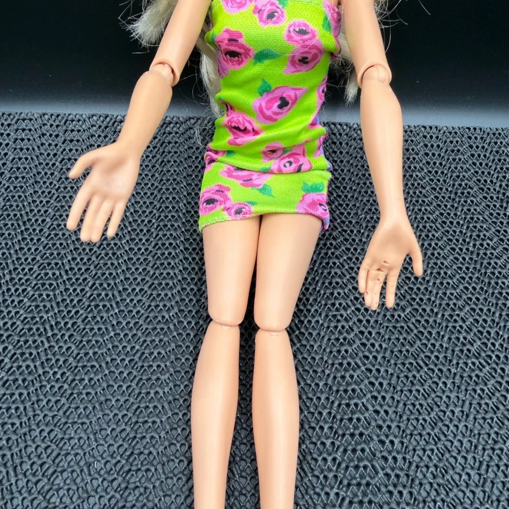 Barbie HXJ38 Blonde Articulated Doll Green Pink Floral Dress Mattel